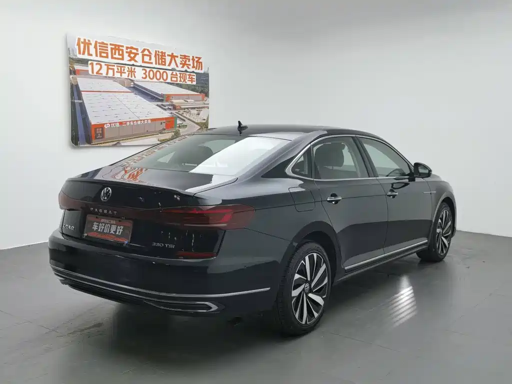Volkswagen Passat 2022
