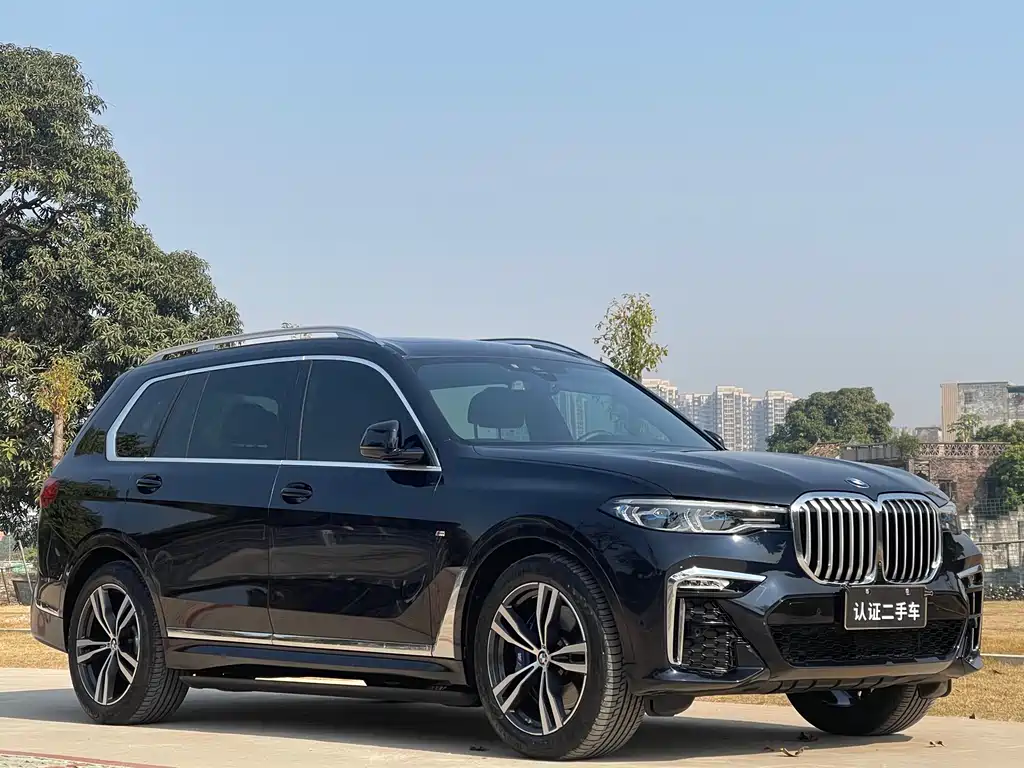 BMW X7 2022 — фото 3