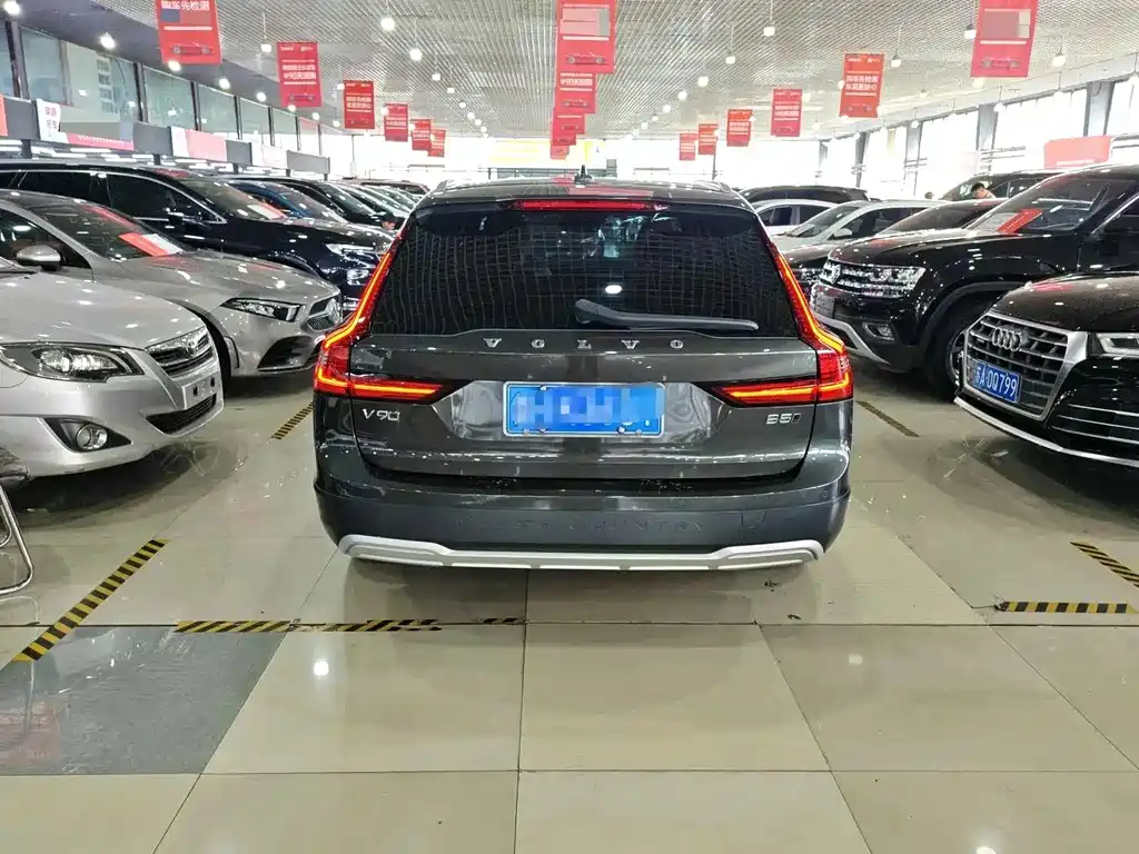 Volvo V90 2021 — фото 5