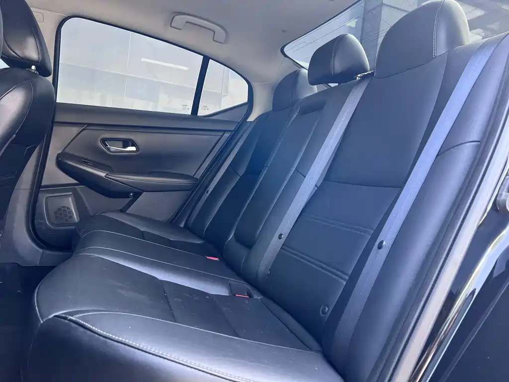Nissan Sylphy 2021 — фото 13