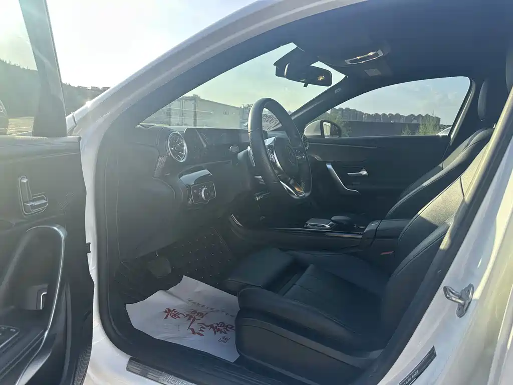 Mercedes-Benz A-Class 2022