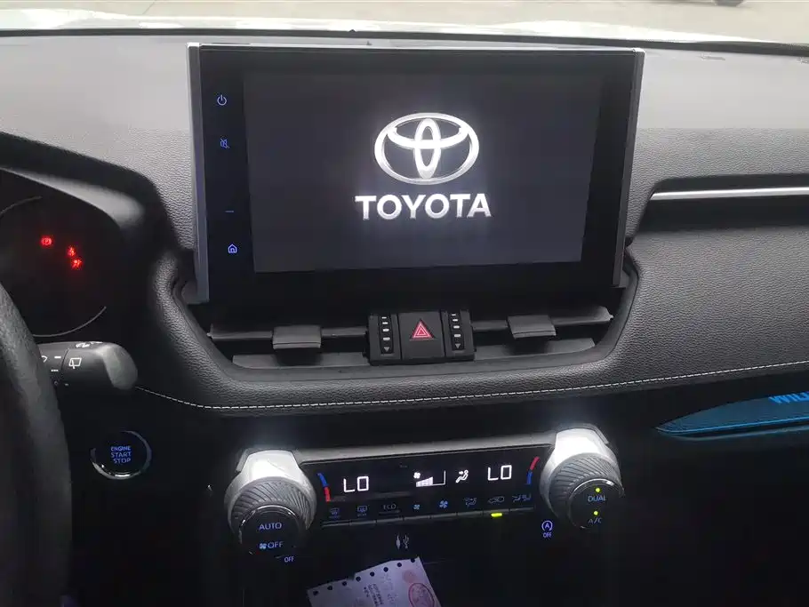 Toyota Wildlander 2021 — фото 13