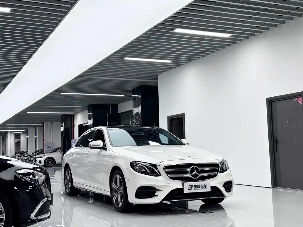 Mercedes-Benz E-Class 2018 — фото 3