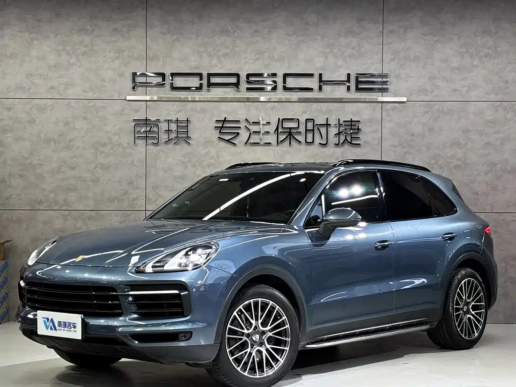 Porsche Cayenne 2020 — фото 1