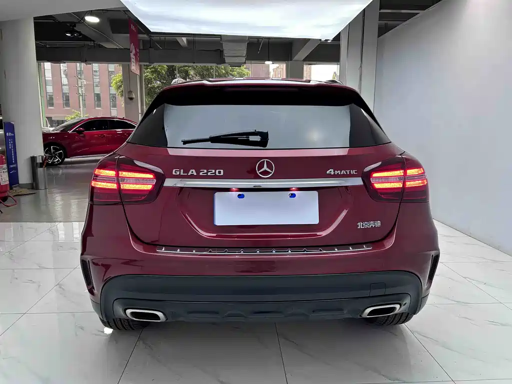 Mercedes-Benz GLA 2018 — фото 4