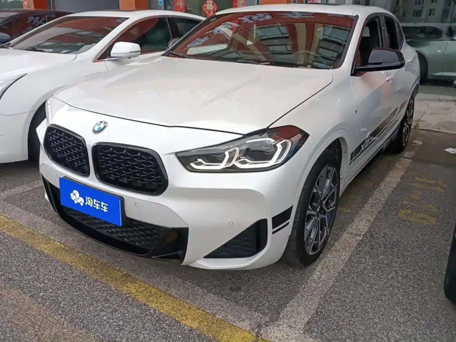 BMW X2 2022 — фото 1