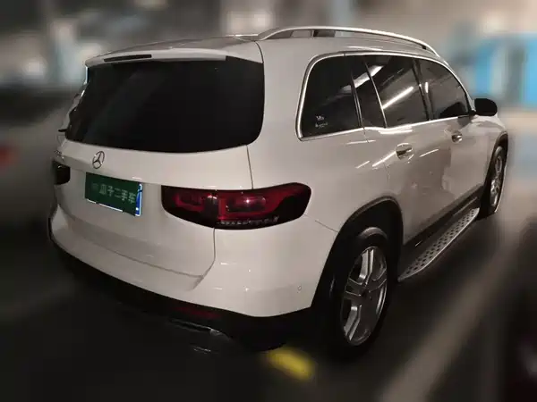 Mercedes-Benz GLB 2021
