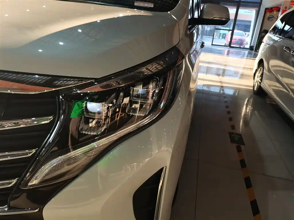 GAC Motor Trumpchi M8 2025 — фото 18