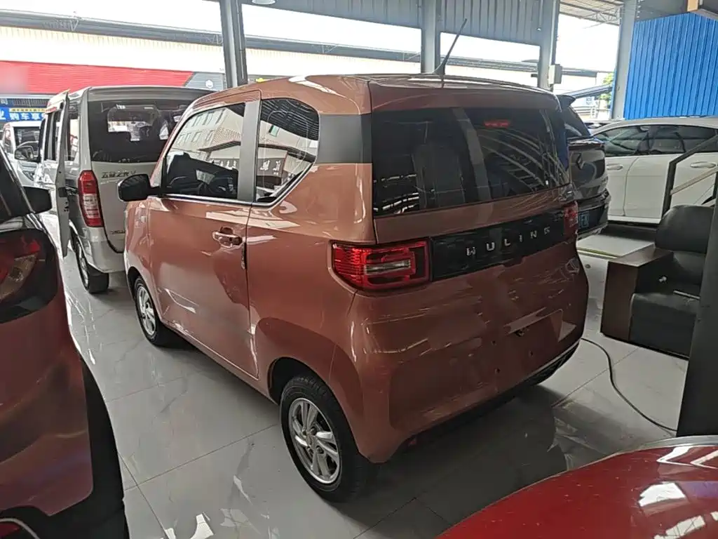 Wuling MINIEV 2020 — фото 5