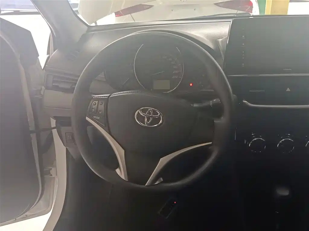 Toyota Vios FS 2021 — фото 3