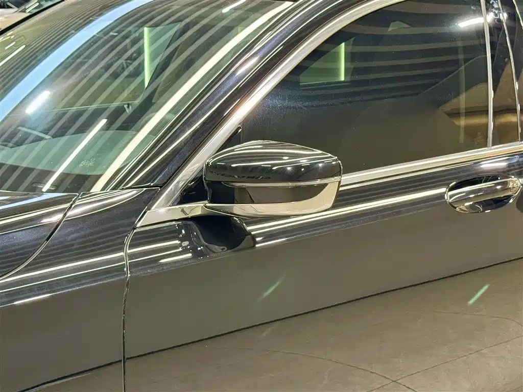 BMW 7 Series 2020 — фото 12