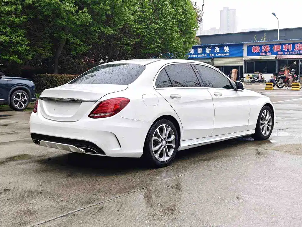 Mercedes-Benz C-Class 2015