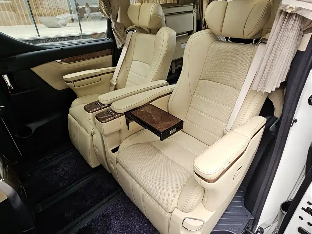 Toyota Alphard 2015 — фото 6