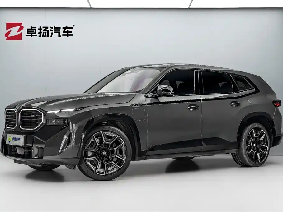 BMW XM 2024