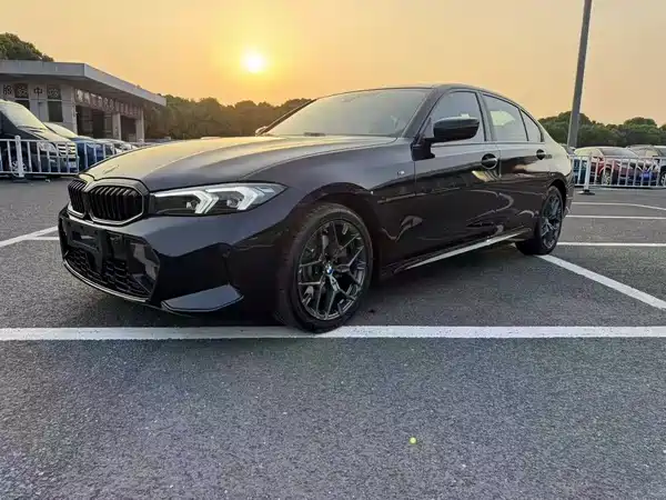 BMW 3 Series 2025