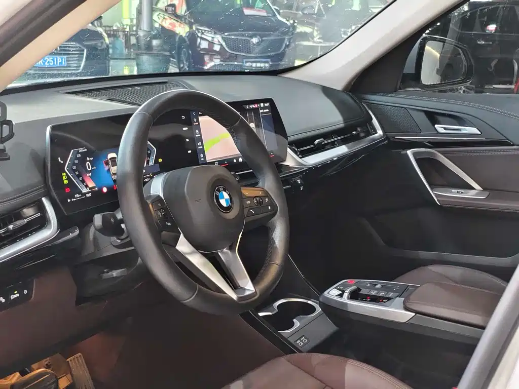 BMW X1 2024 — фото 12