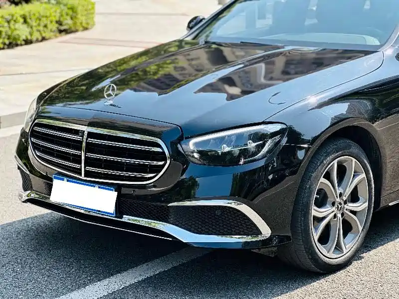 Mercedes-Benz E-Class 2019 — фото 3