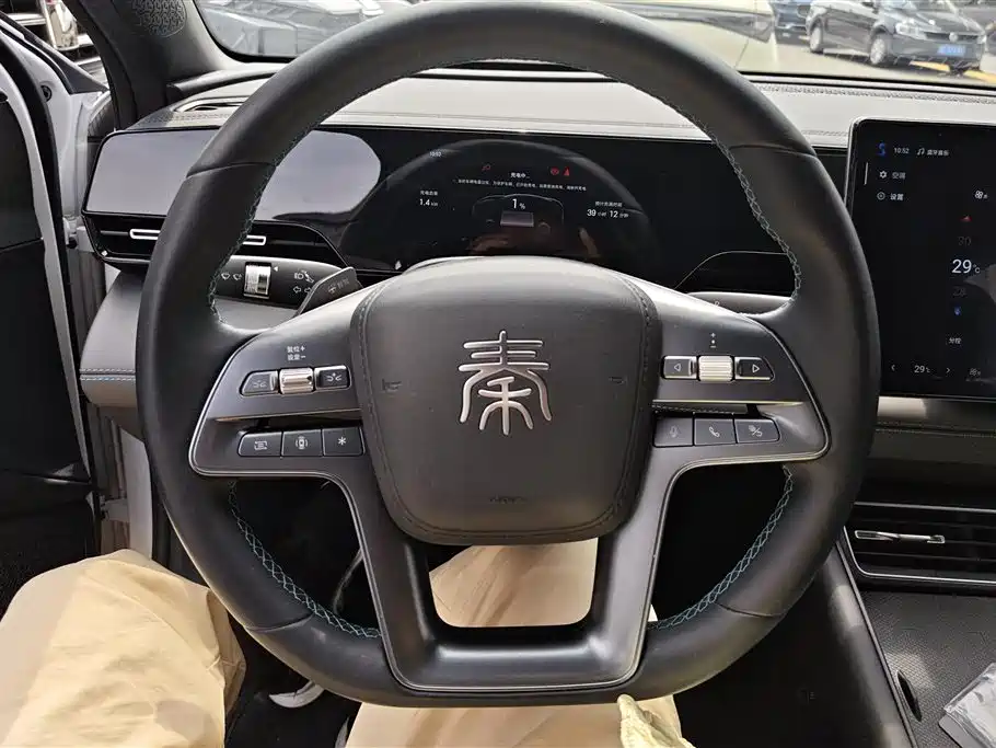 BYD Qin L 2025 — фото 15