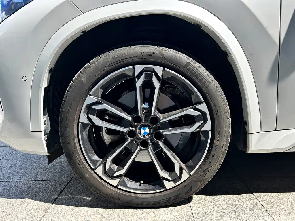 BMW X1 2023
