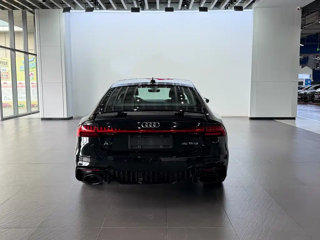 Audi A7 2023 — фото 20