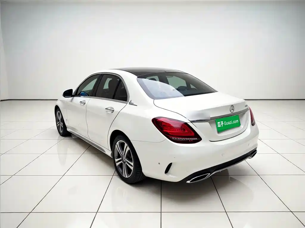Mercedes-Benz C-Class 2019