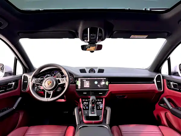 Porsche Cayenne 2022