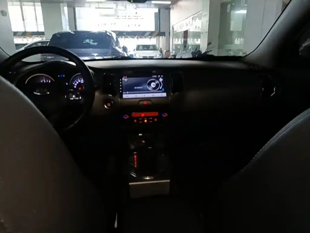 Kia Sportage 2017 — фото 10