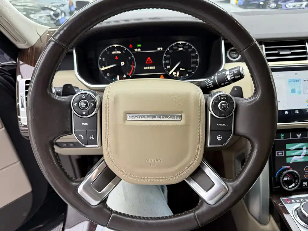 Land Rover Range Rover 2016 — фото 10