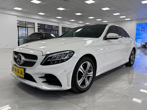 Mercedes-Benz C-Class 2020
