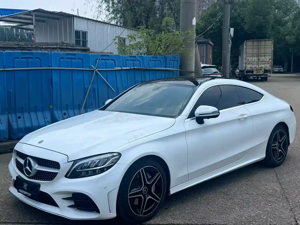 Mercedes-Benz C-Class 2019 — фото 1