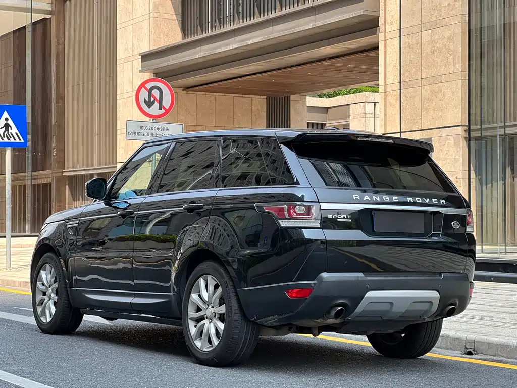 Land Rover Sport 2015 — фото 16