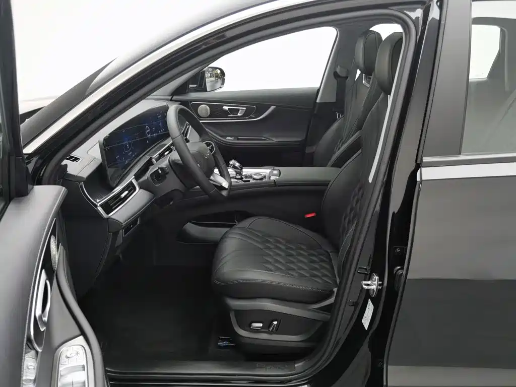 Chery Tiggo 7 PLUS 2024 — фото 10
