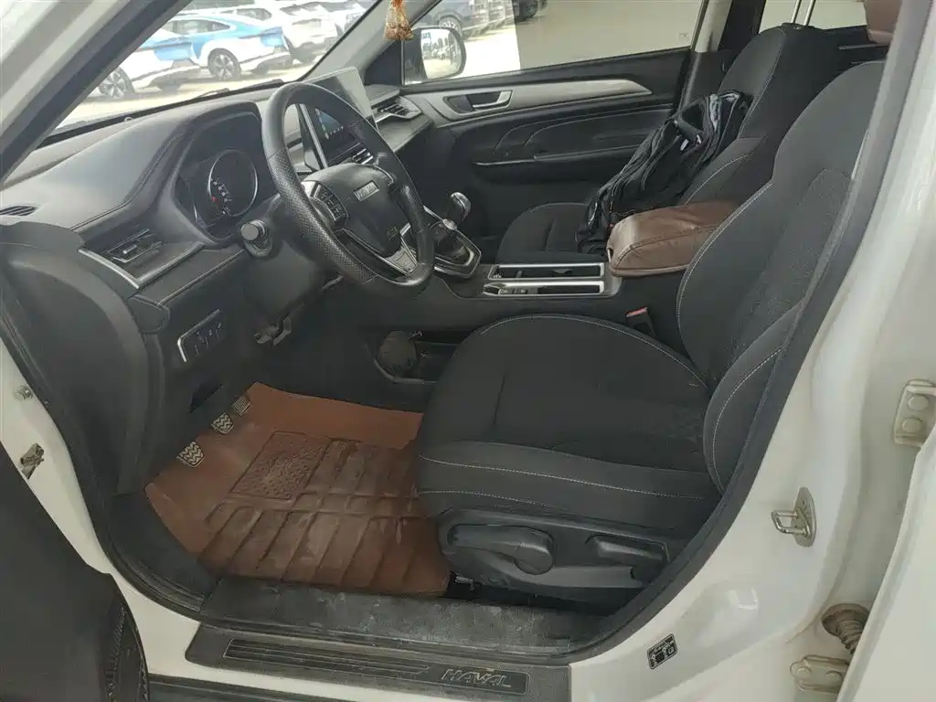 Haval M6 2023 — фото 15