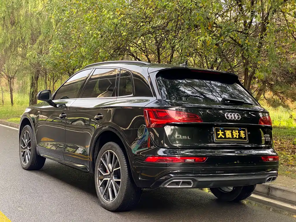 Audi Q5L 2024 — фото 7