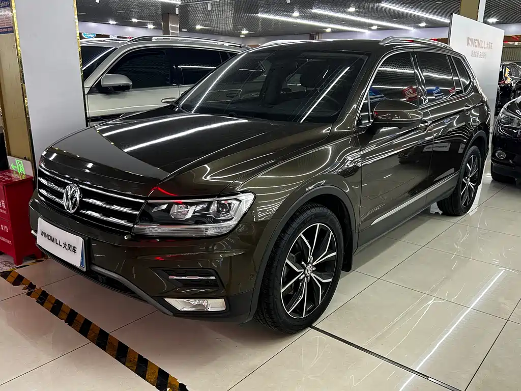 Volkswagen Tiguan L 2019