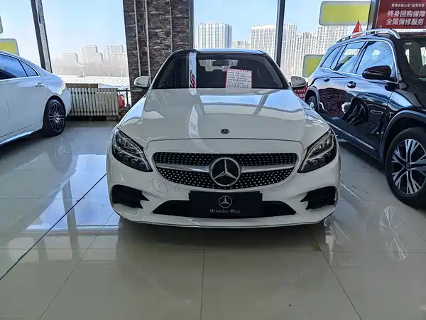 Mercedes-Benz C-Class 2020