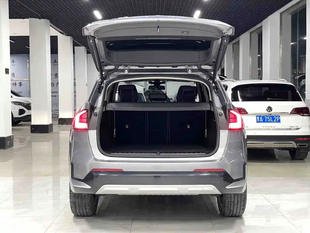 BMW X1 2023 — фото 16