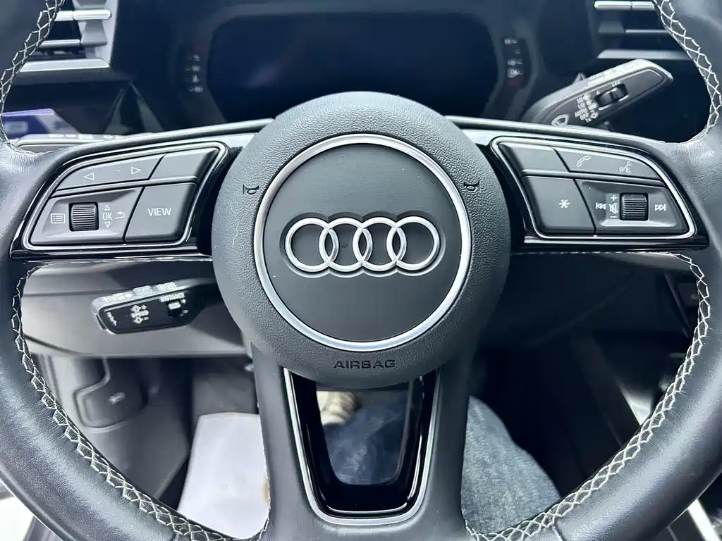 Audi A3 2023 — фото 6