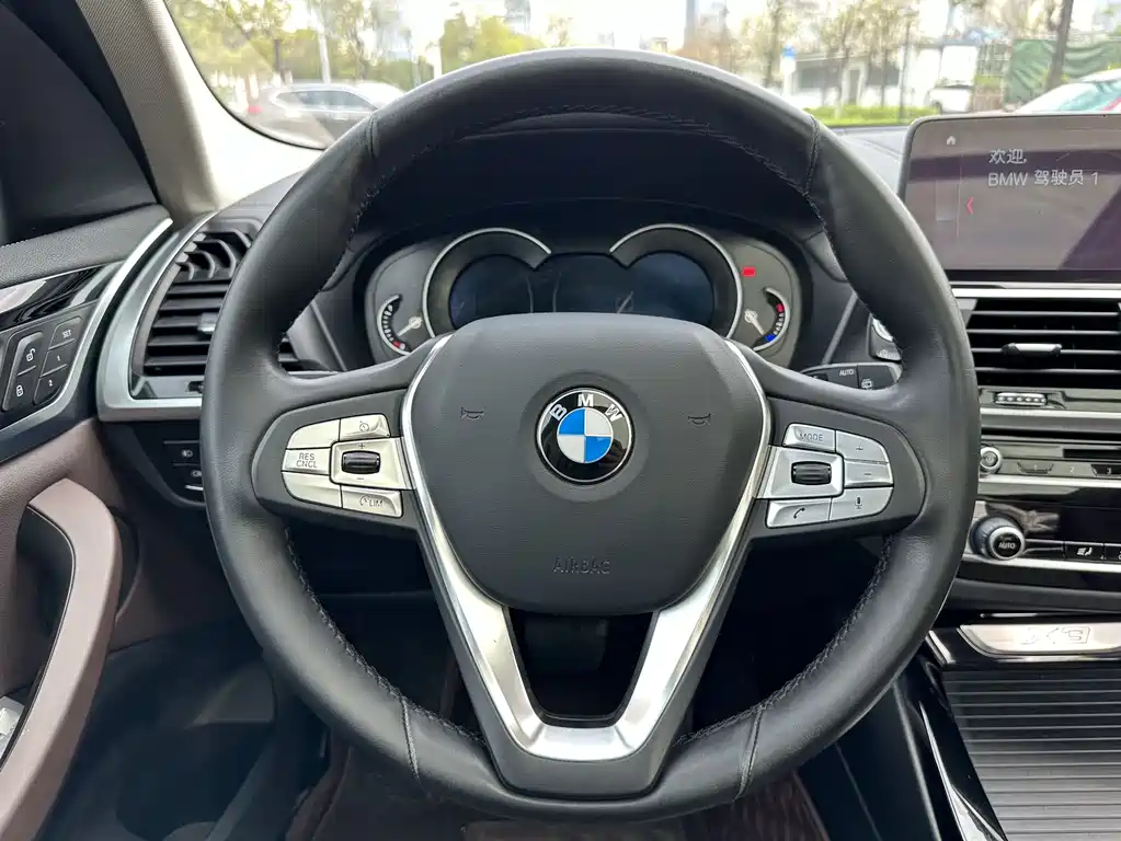 BMW X3 2018 — фото 13