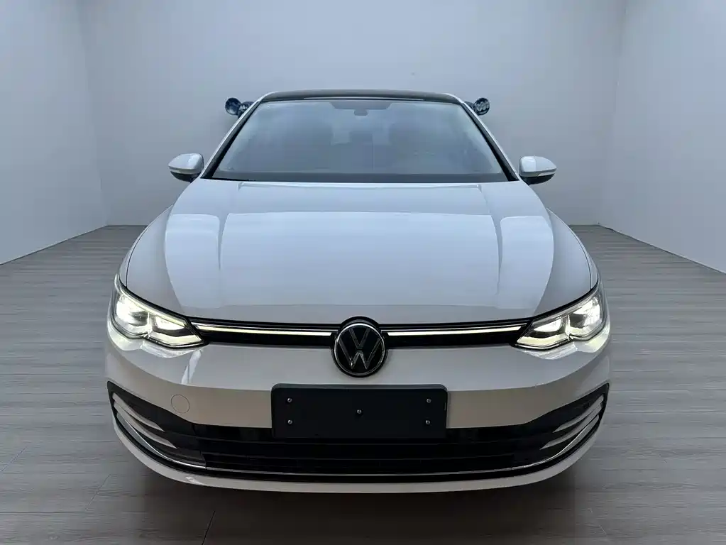 Volkswagen Golf 2022