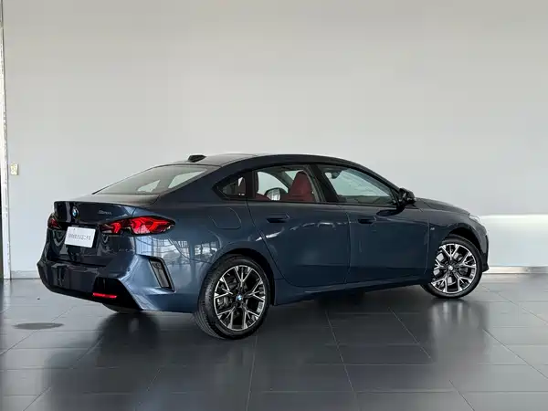 BMW 2 Series 2025
