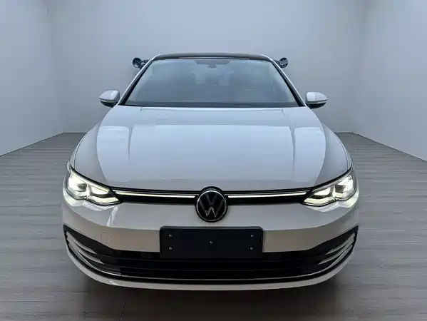 Volkswagen Golf 2022