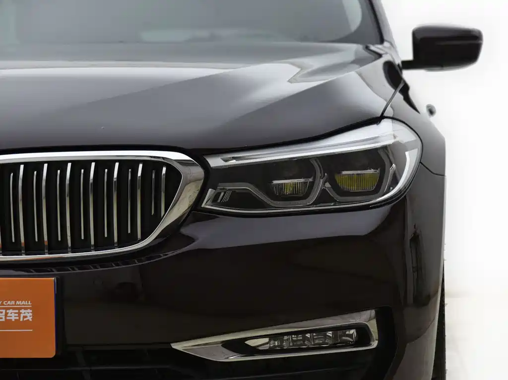 BMW 6 Series GT 2018 — фото 6