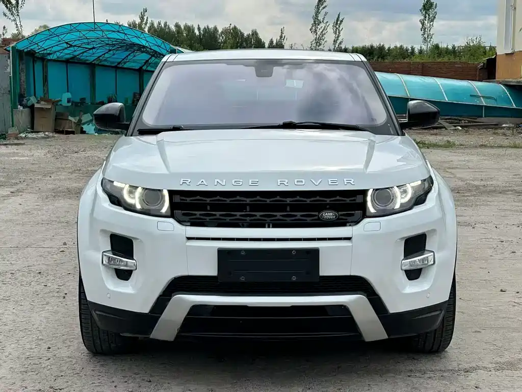 Land Rover Evoque 2015 — фото 2