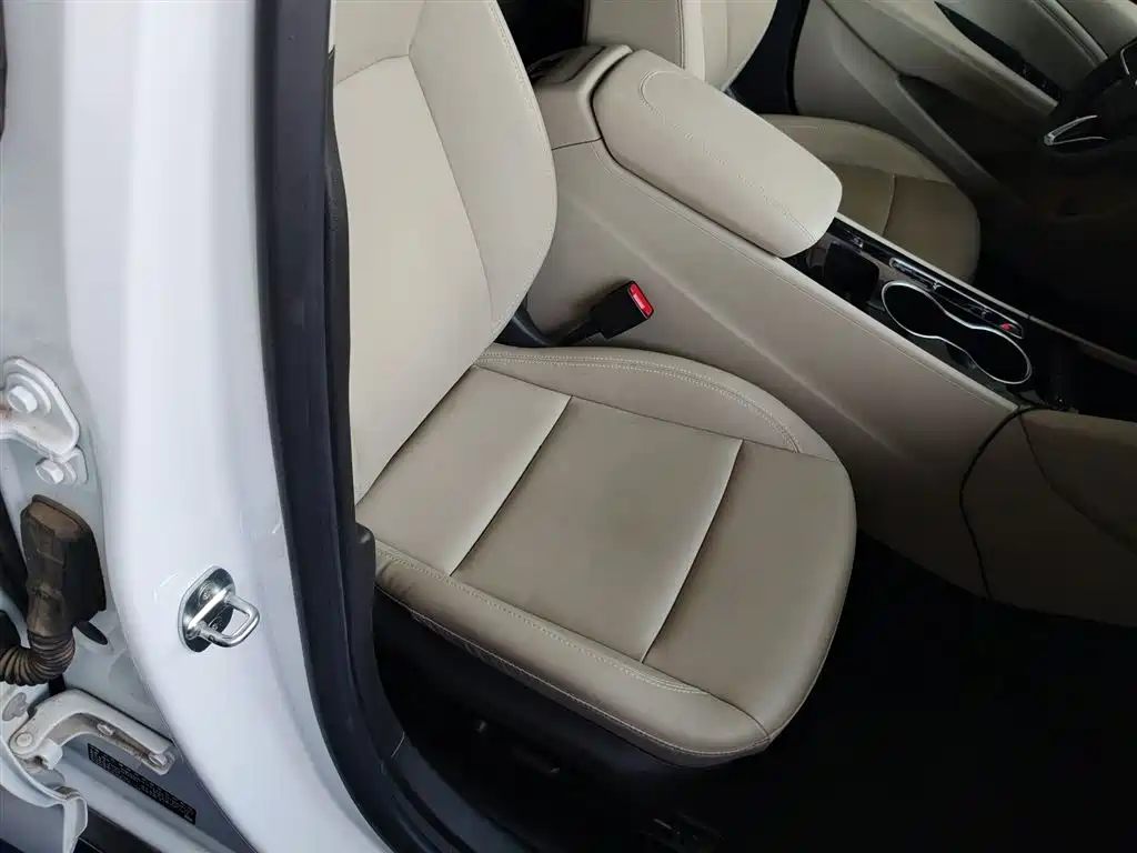 Buick Regal 2021 — фото 20