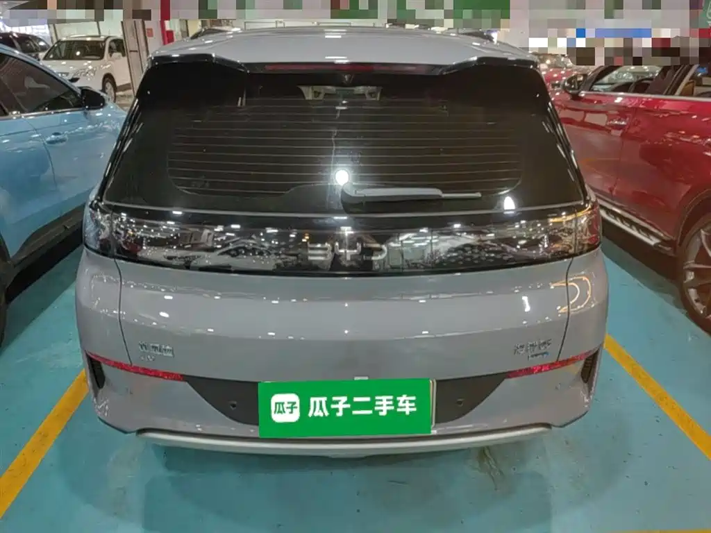 BYD Sealion 05 EV 2025 — фото 6