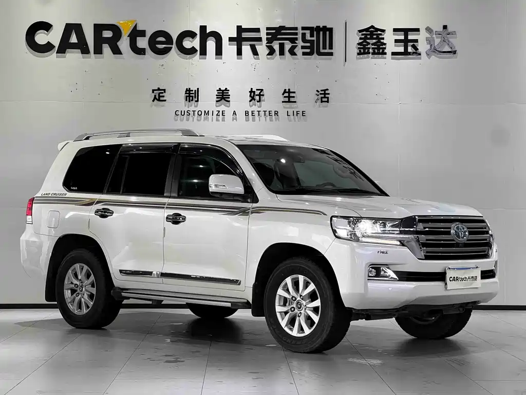 Toyota Land Cruiser 2020 — фото 3