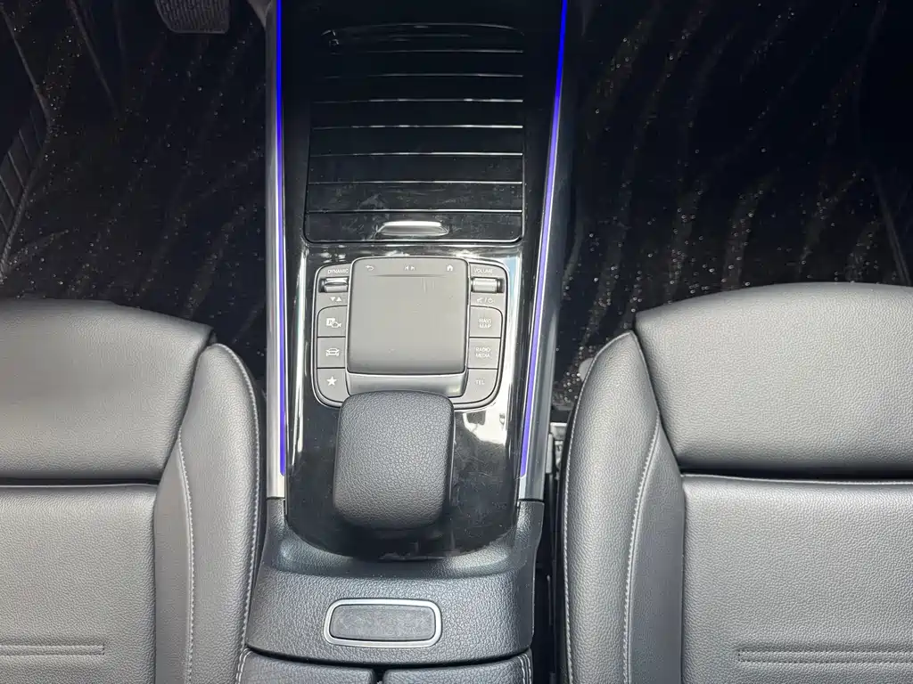Mercedes-Benz GLA 2022 — фото 11