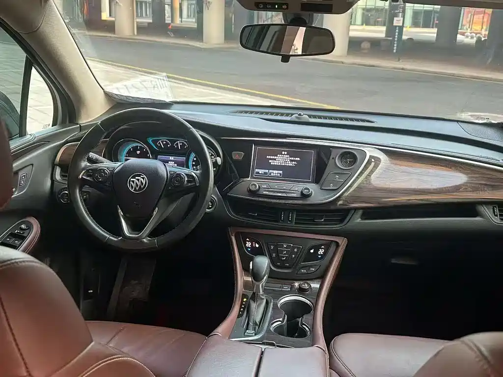 Buick Envision Plus 2017 — фото 8