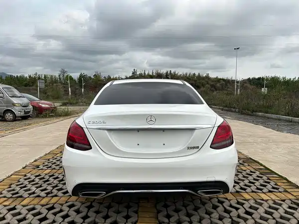 Mercedes-Benz C-Class 2020